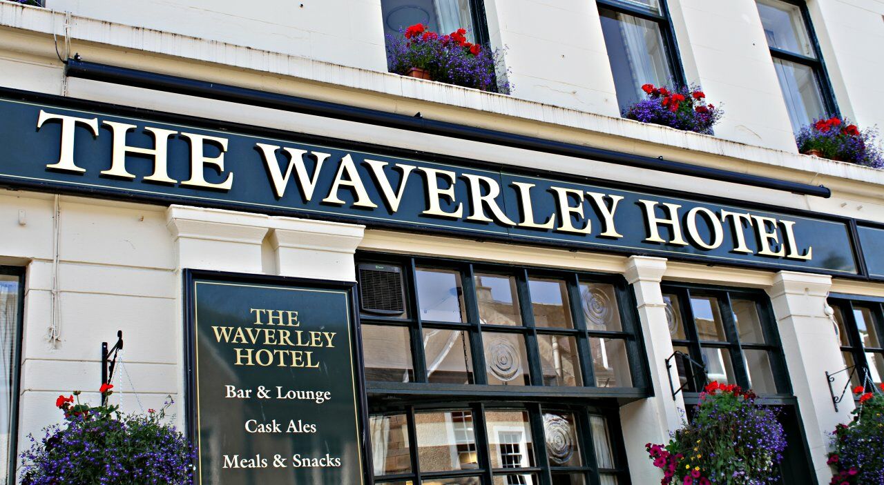 The Waverley Hotel Callander Exterior photo